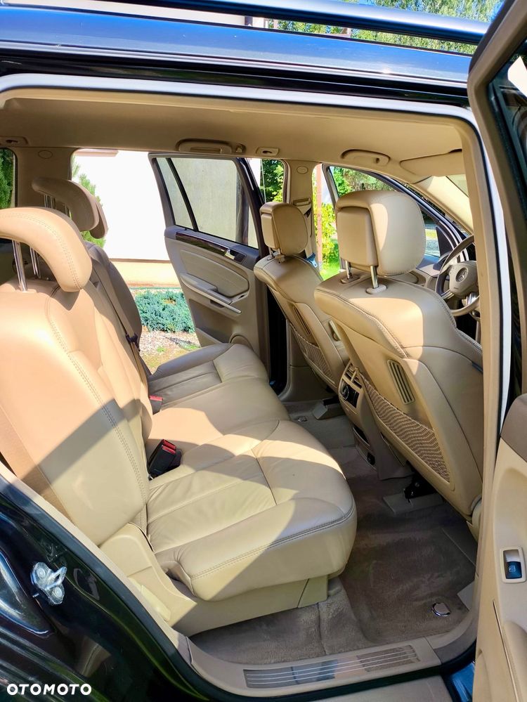 Mercedes-Benz GL 320 CDI - 10