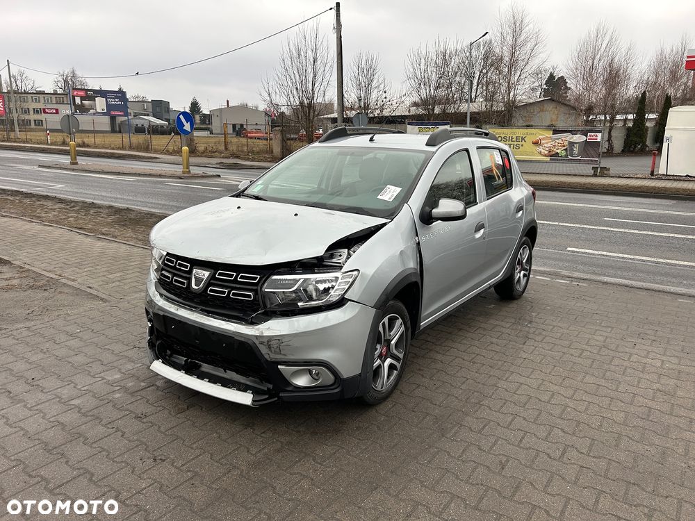 Dacia Sandero Stepway TCe 90 (S&S) Celebration - 3