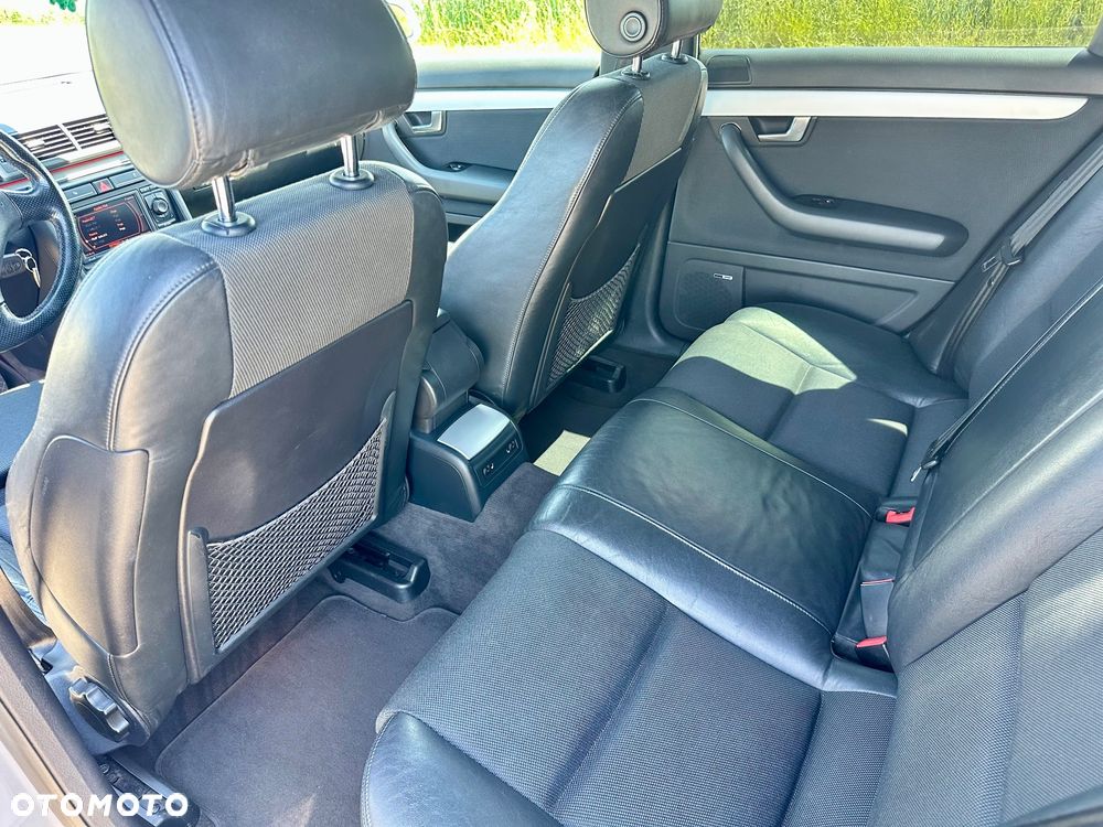 Audi A4 Limousine 3.0 Quattro - 24