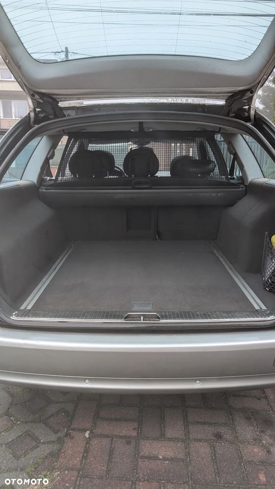 Mercedes-Benz Klasa E 280 CDI 4Matic Automatik Avantgarde DPF - 18