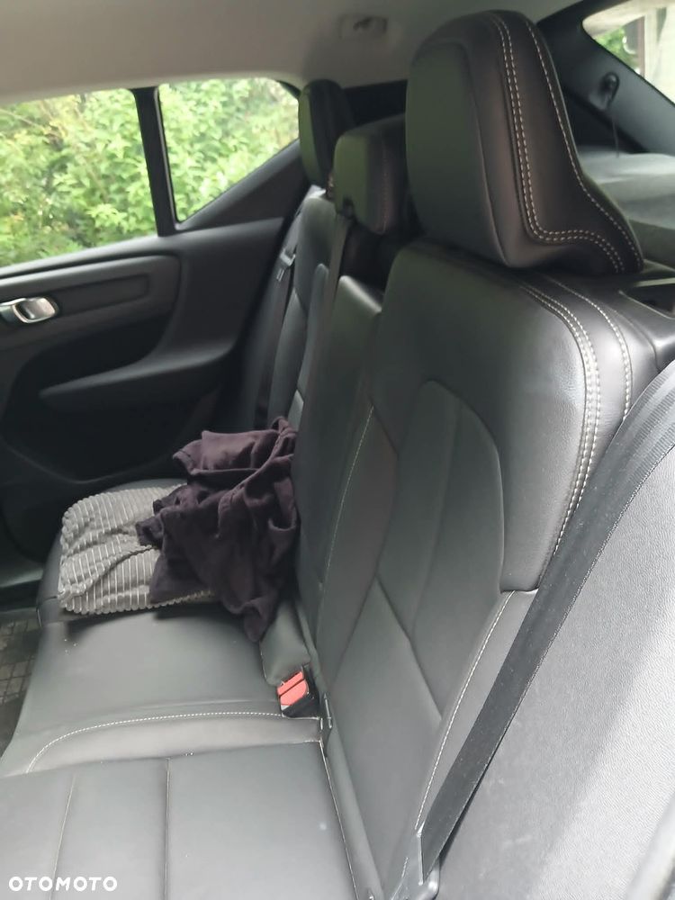 Volvo XC 40 T5 AWD Momentum - 12