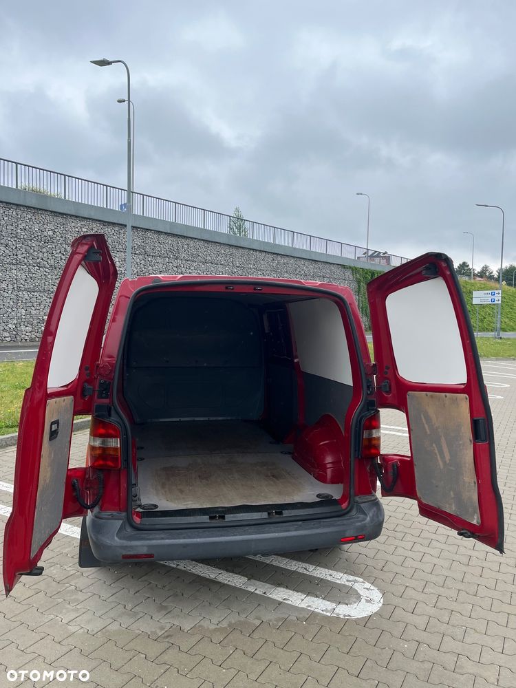 Volkswagen T5 - 11