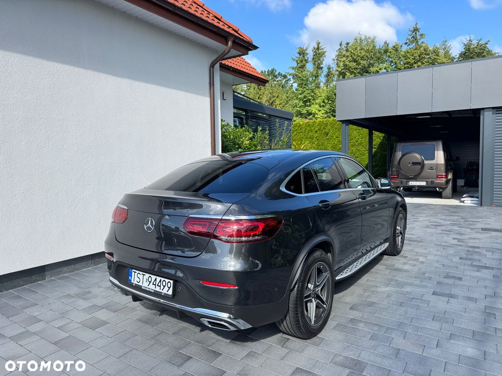Mercedes-Benz GLC 220 d 4Matic 9G-TRONIC AMG Line - 32