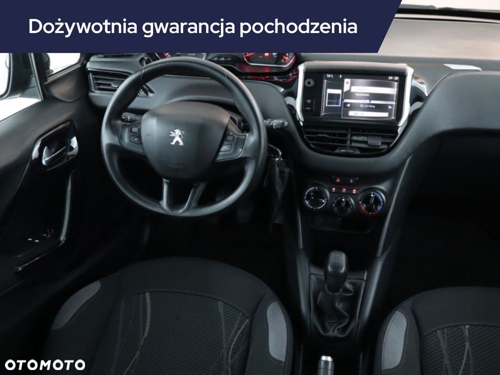 Peugeot 208 - 9