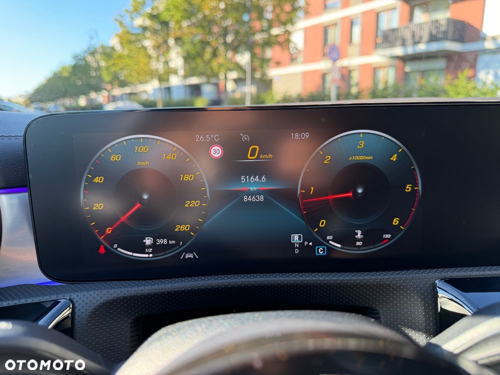 Mercedes-Benz CLA 220 d 4-Matic AMG Line 8G-DCT - 23