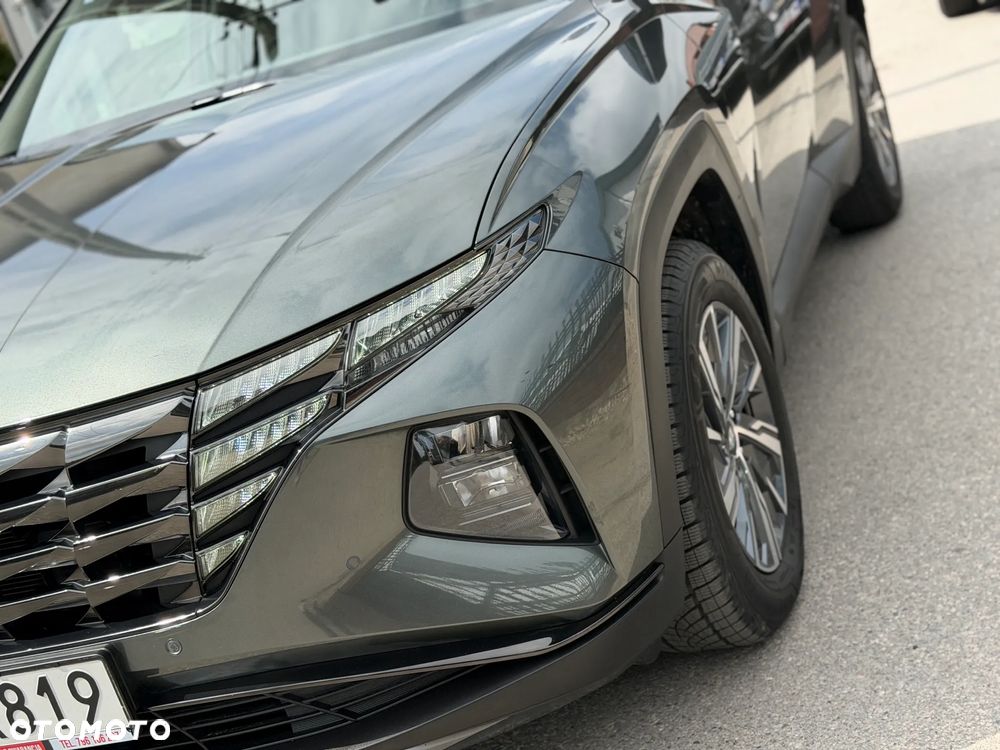 Hyundai Tucson 1.6 T-GDi HEV Executive 4WD - 39