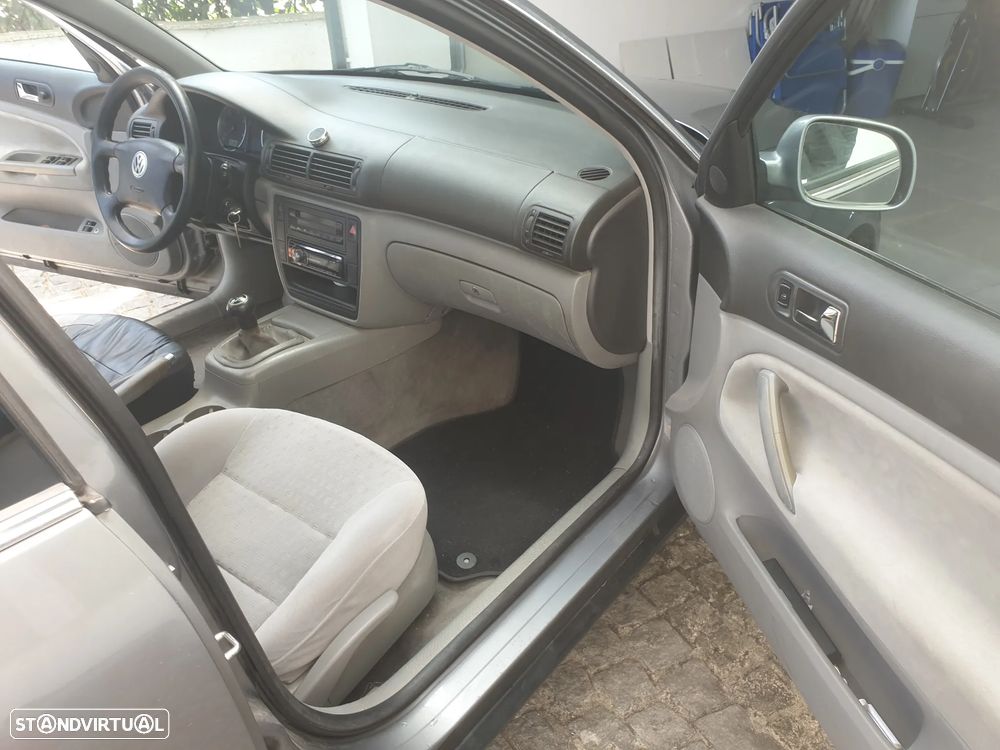 VW Passat 1.9 TDi - 10