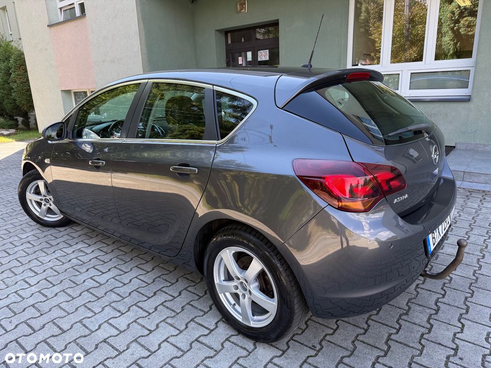 Opel Astra 1.6 ECOFLEX Start/Stop Edition - 14