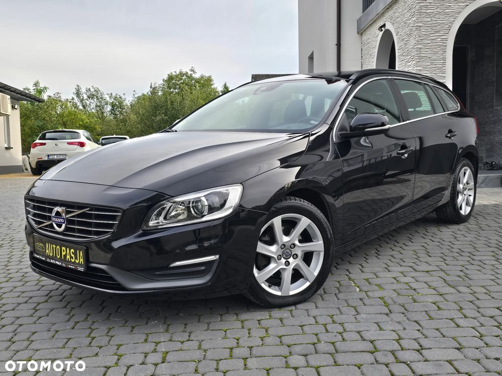 Volvo V60 D4 Summum - 3