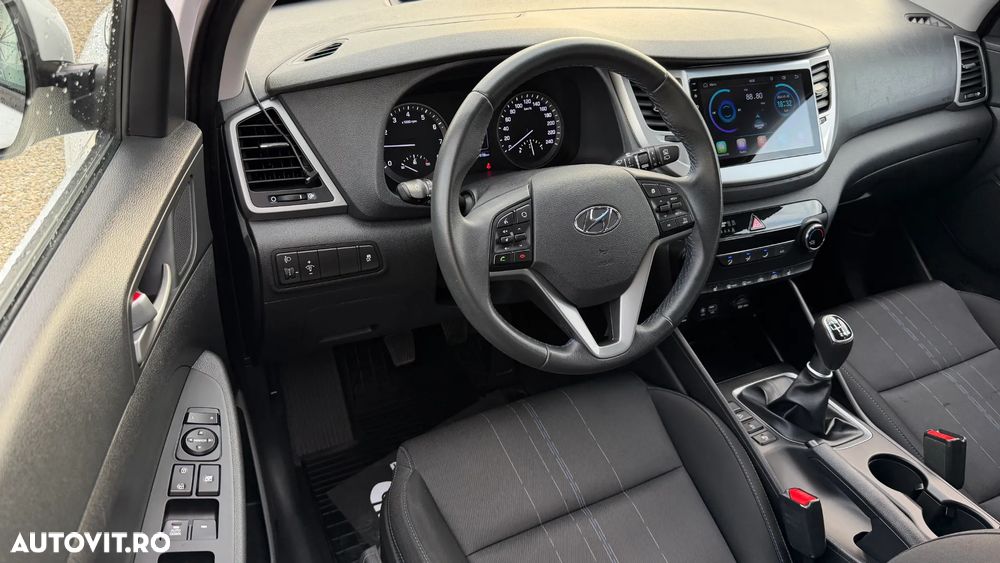 Hyundai Tucson blue 1.6 GDi 2WD Passion - 18