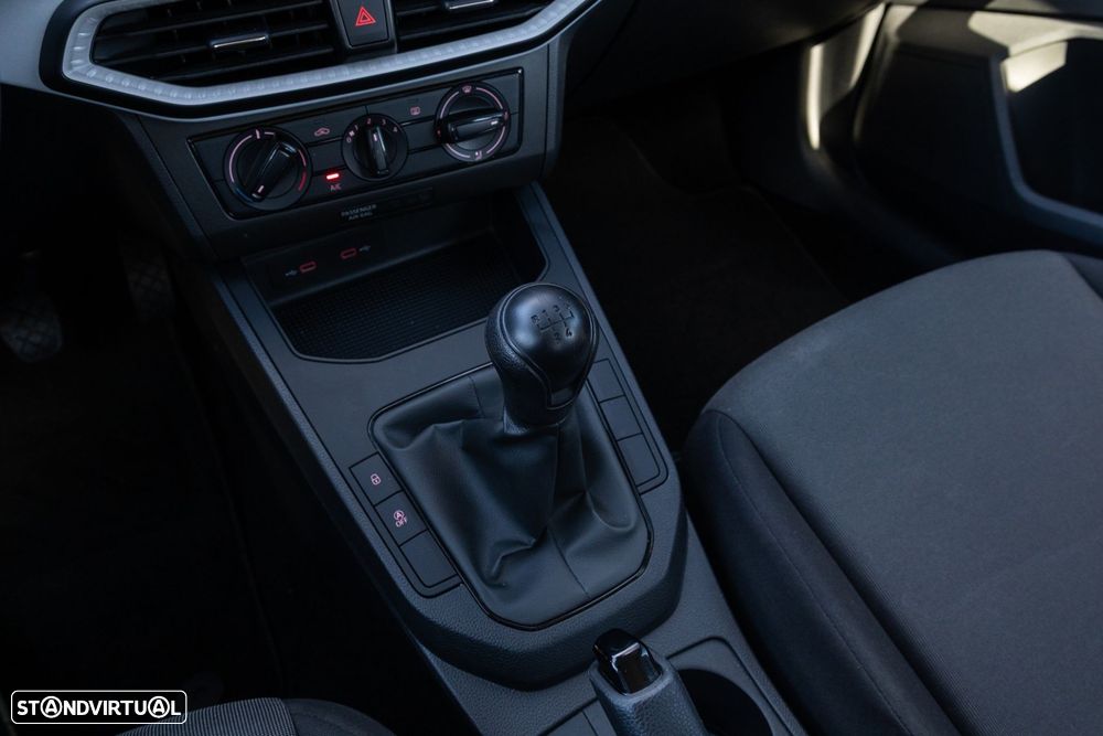 SEAT Ibiza 1.0 TSI Reference - 19