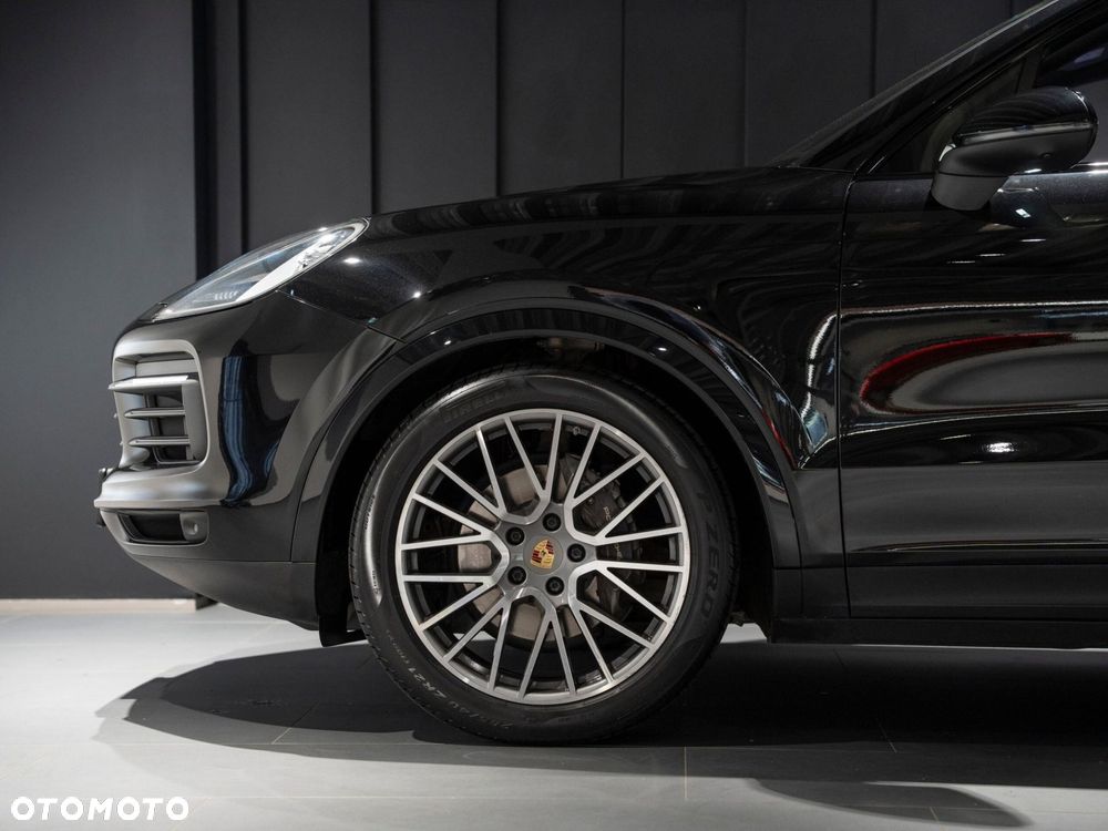 Porsche Cayenne Platinum Edition - 10