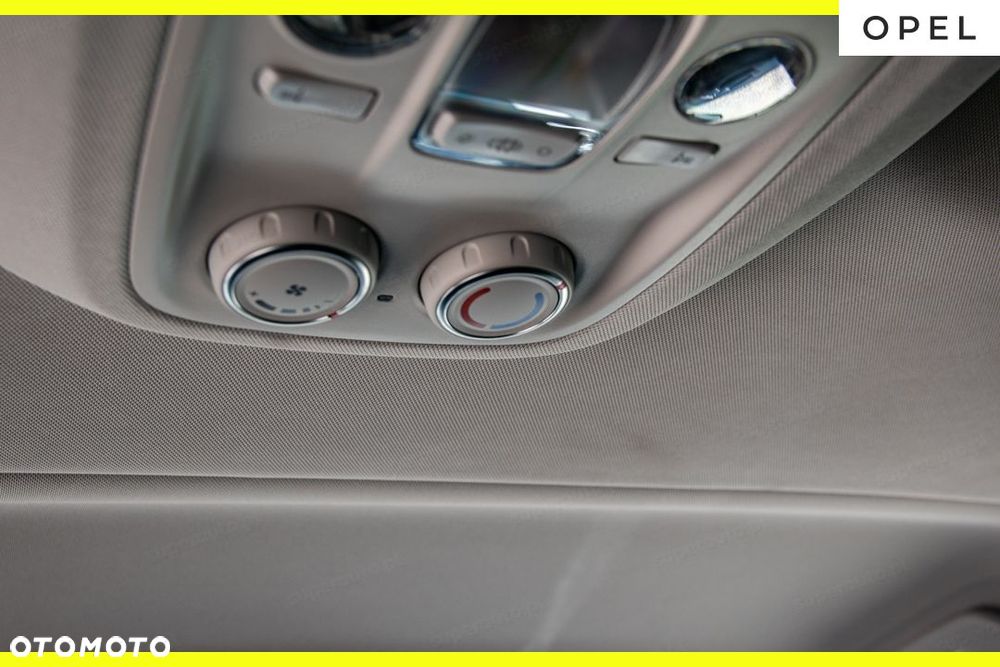 Opel Zafira - 33