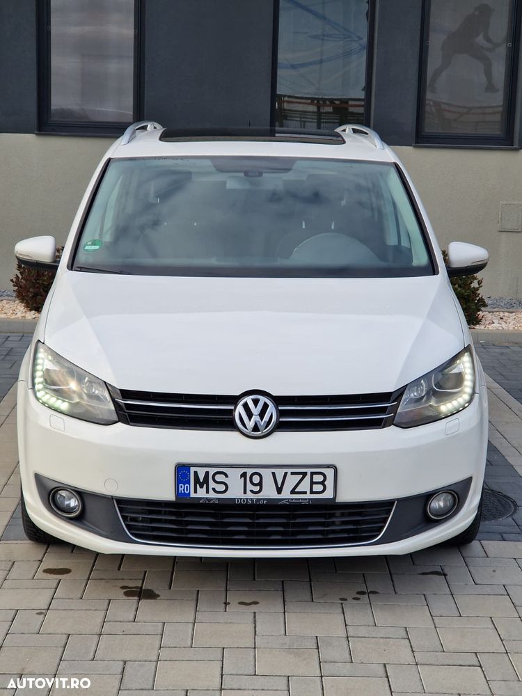Volkswagen Touran 2.0 TDI DPF DSG Highline - 3