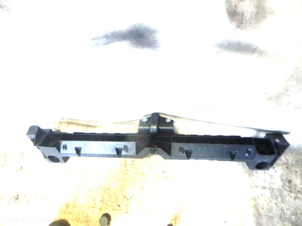 berlingo partner ii 08r- pas przód belka przednia górna - 2