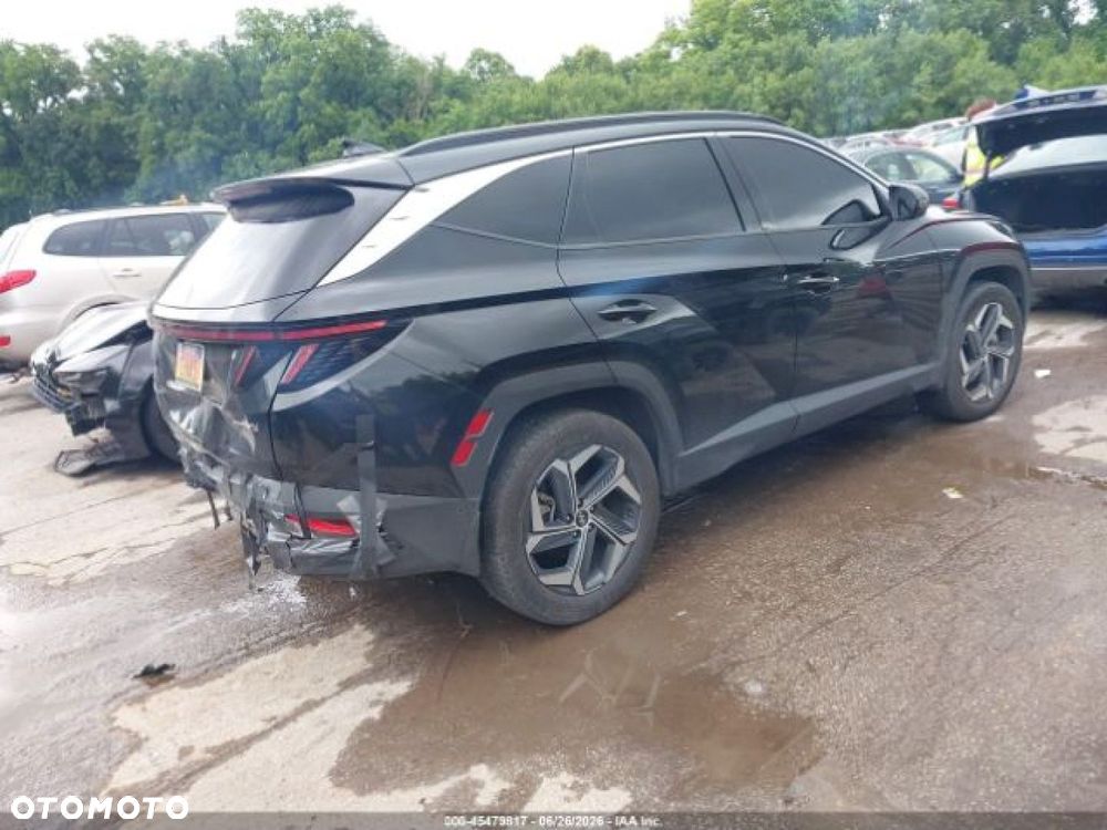Hyundai Tucson - 2
