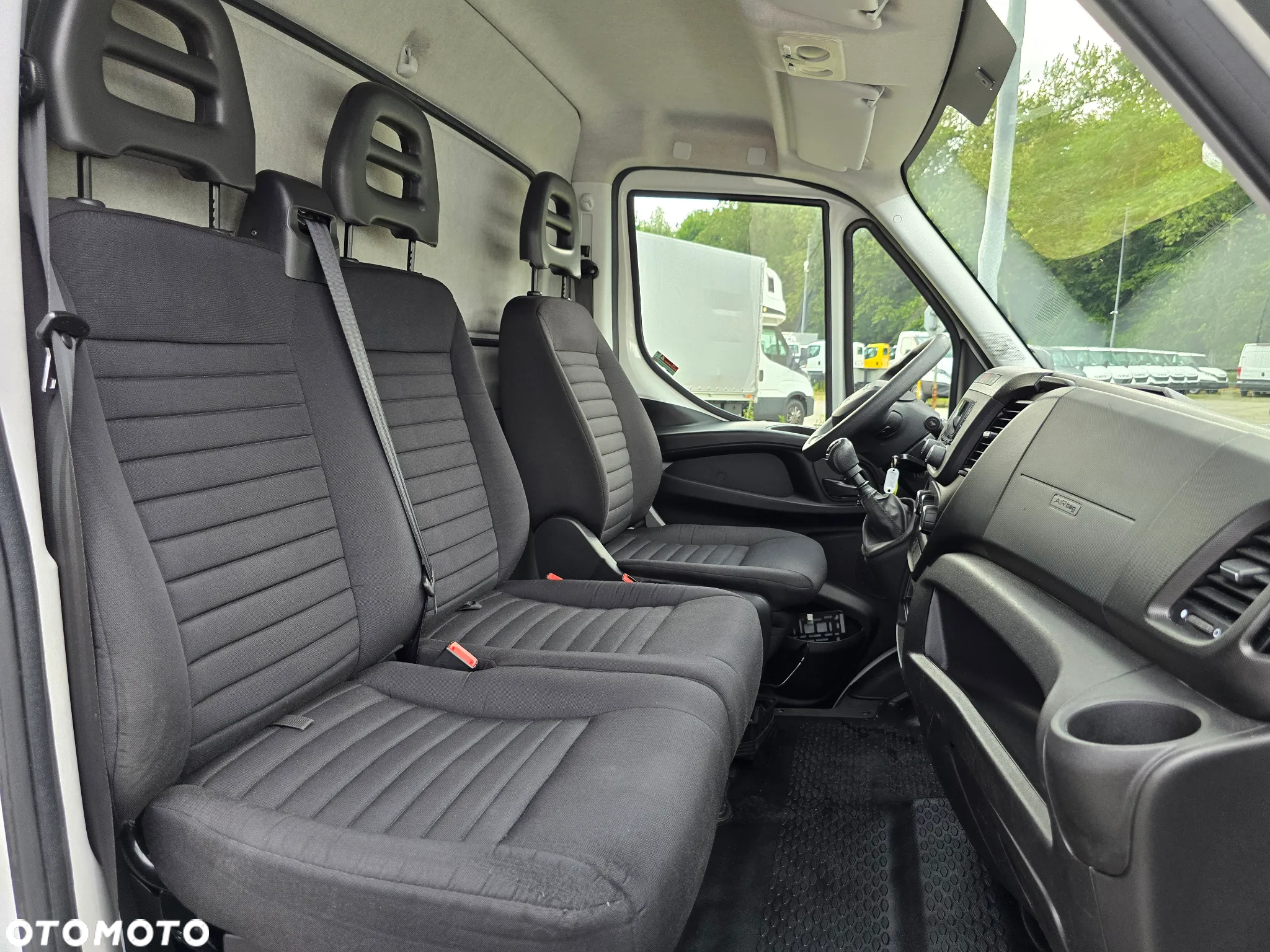 Iveco DAILY 35C16 Kontener - 13