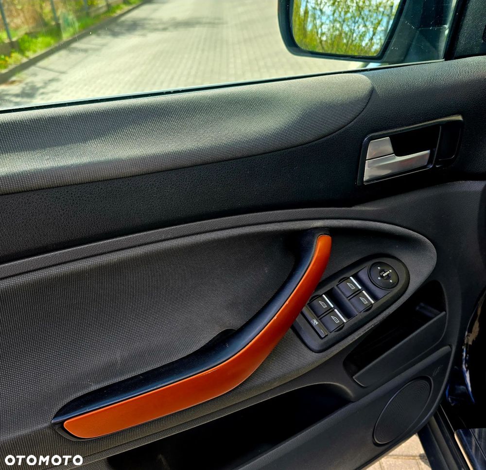 Ford Kuga 2.0 TDCi Titanium - 14