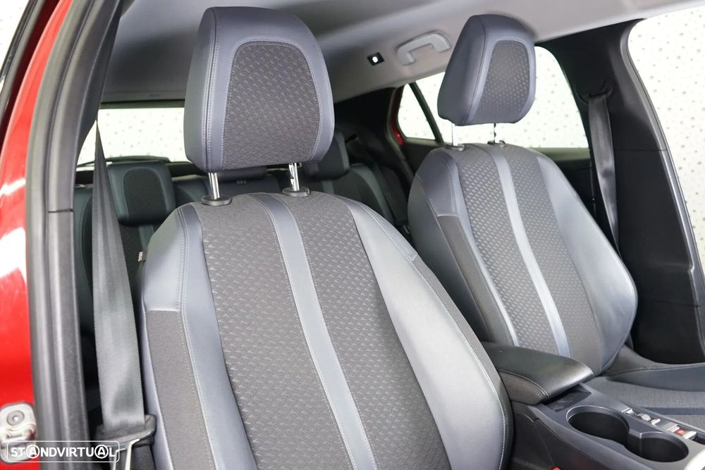 Peugeot 2008 1.2 PureTech Allure Pack - 36