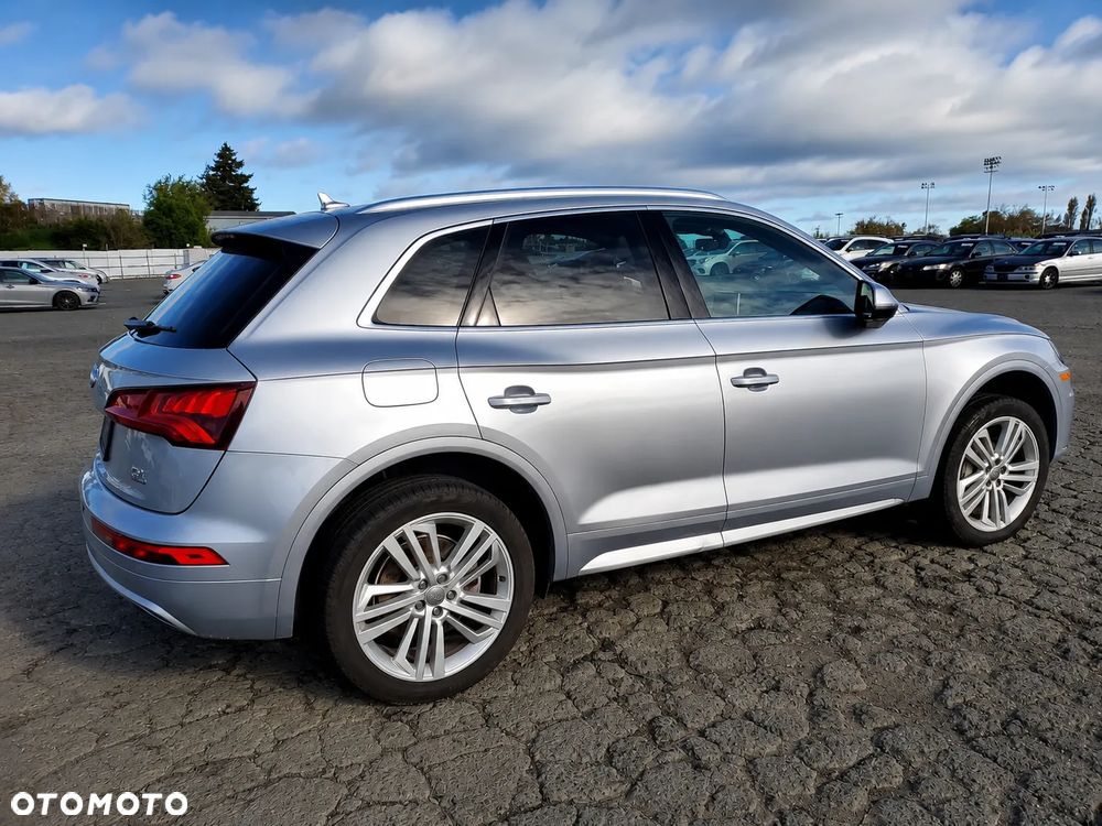 Audi Q5 2.0 TFSI Quattro Design S tronic - 3