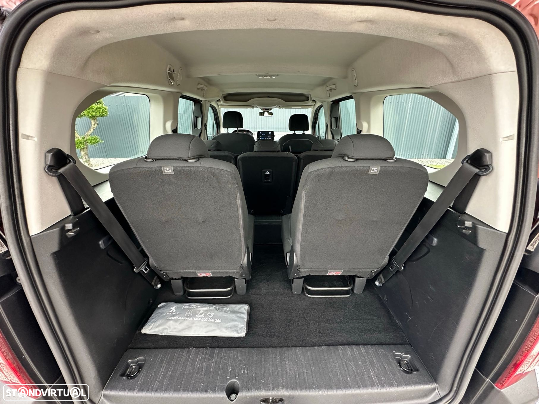 Peugeot Rifter 1.5 BlueHDi Longa Allure - 22