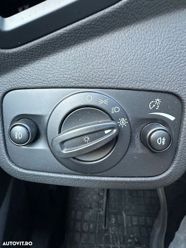 Ford Kuga 2.0 TDCi 4x4 Aut. ST-Line - 11