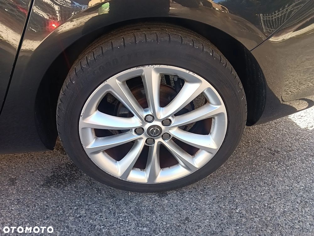 Opel Astra 1.4 Turbo Cosmo - 29