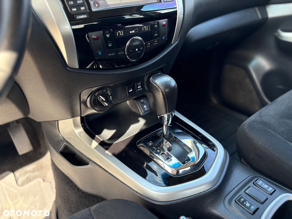 Nissan Navara - 33