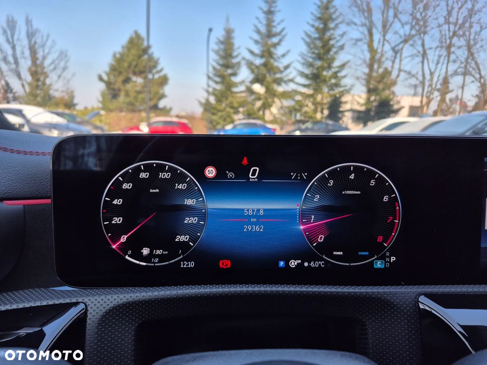 Mercedes-Benz CLA 200 AMG Line 7G-DCT - 19