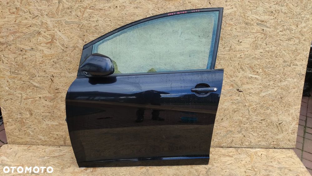 Lewe przednie drzwi Seat Altea kod: LC9Z