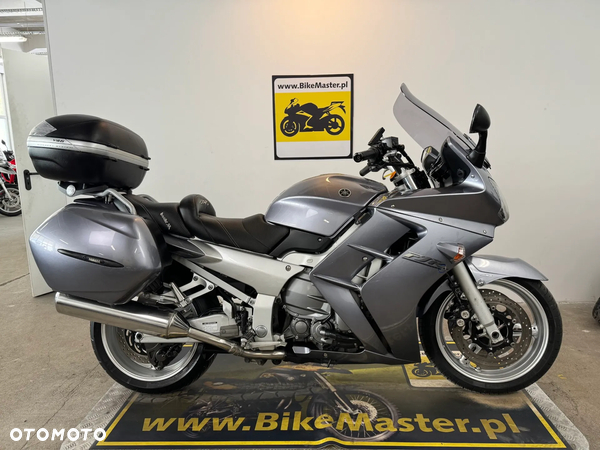 Yamaha FJR