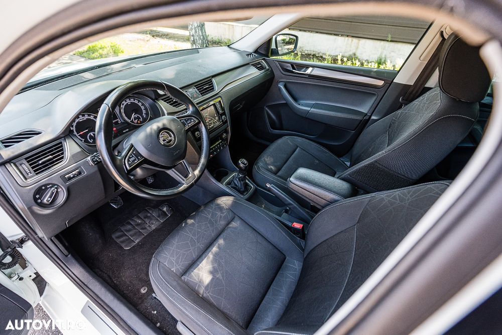 Skoda RAPID 1.6 TDI Clever - 31
