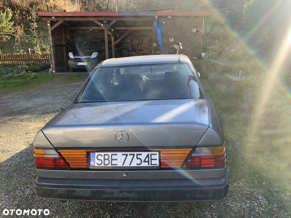 Mercedes-Benz W124 (1984-1993) - 4