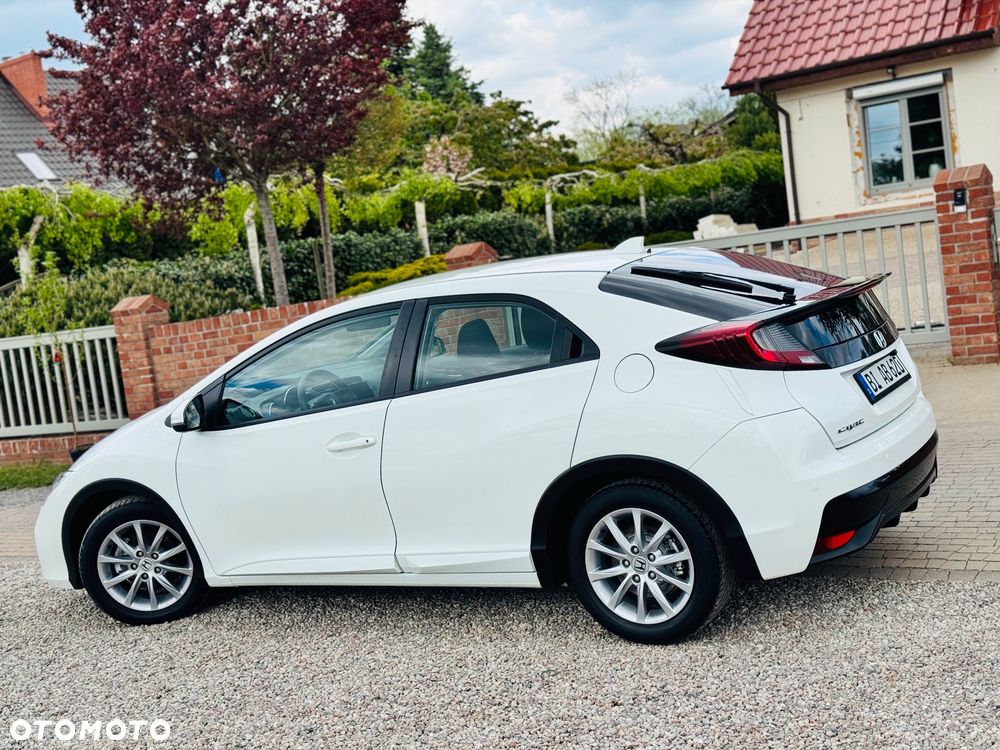 Honda Civic 1.4 i-VTEC Elegance - 9