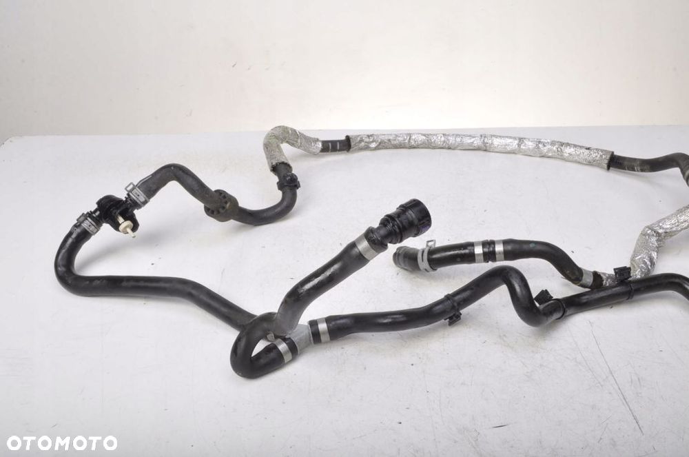 VOLVO XC90 T8  RURA PRZEWÓD WODY 32222715 32222336 - 8