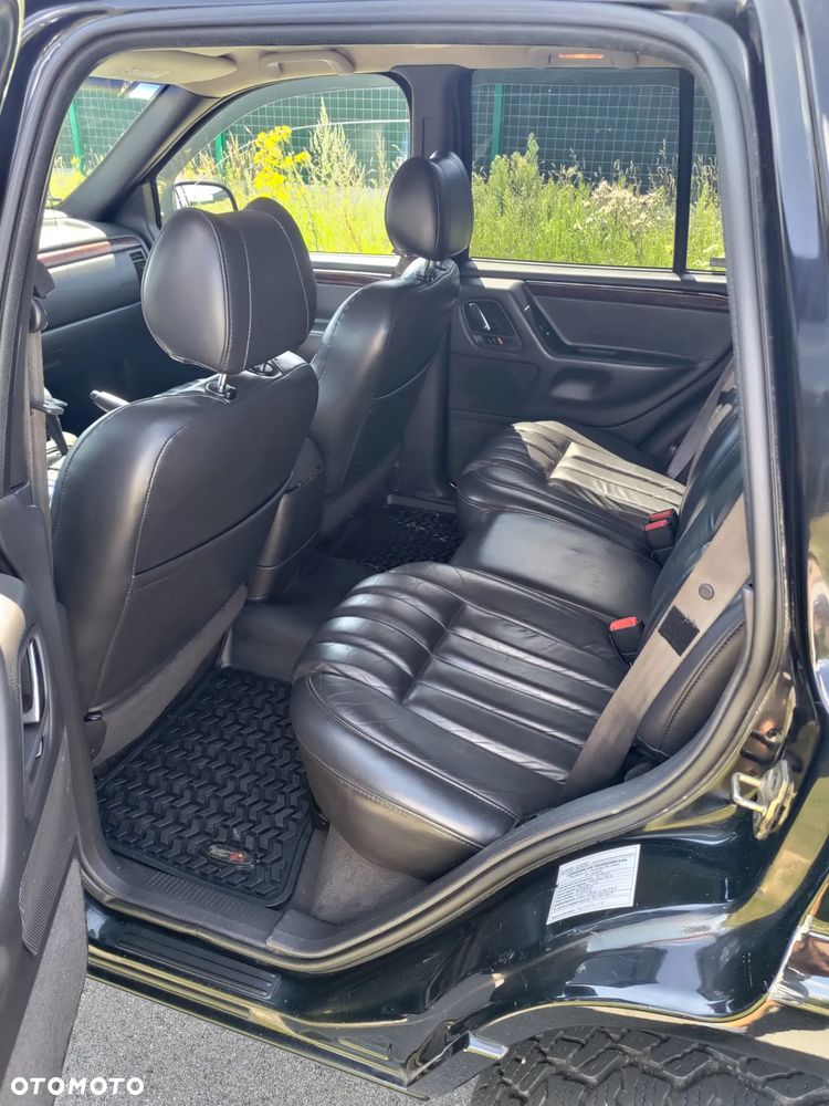 Jeep Grand Cherokee - 9