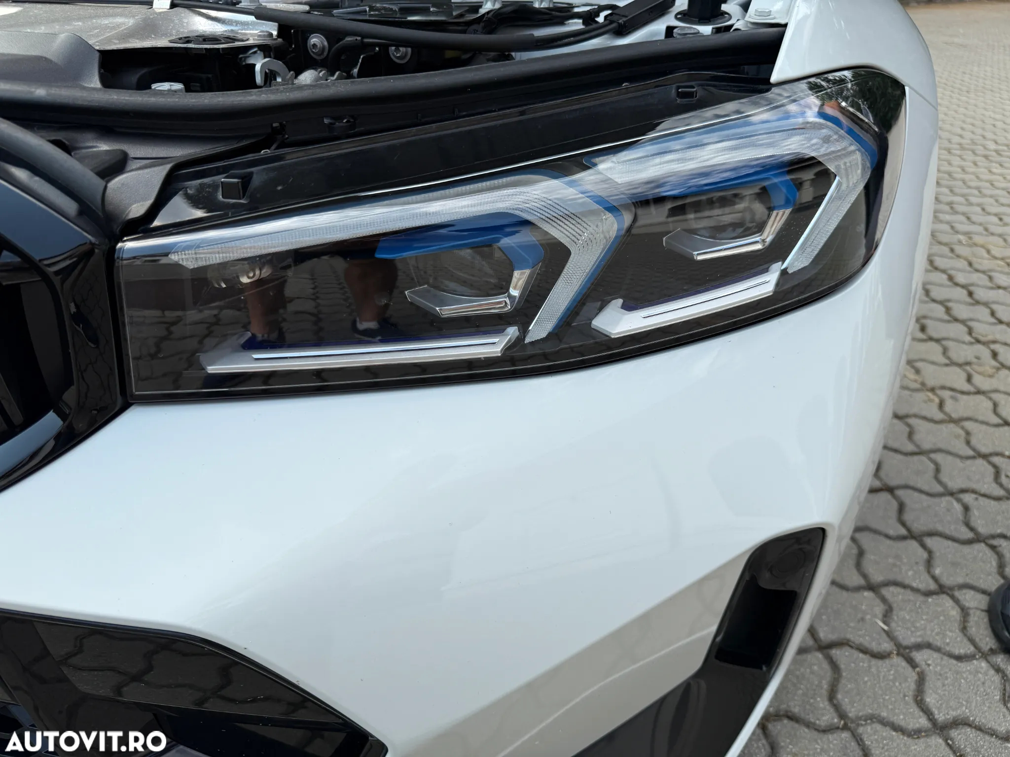 BMW Seria 3 320i AT - 26