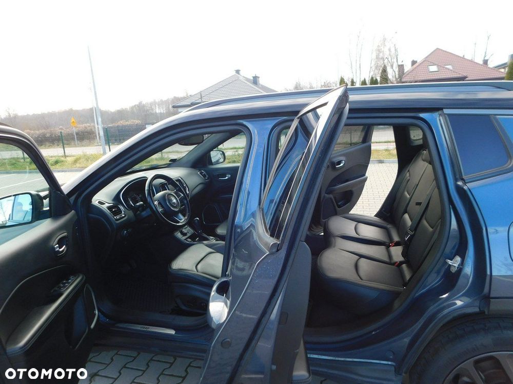 Jeep Compass - 13