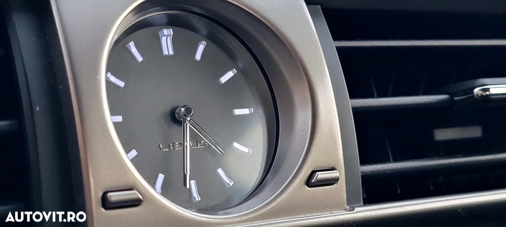 Lexus Seria IS 300h BusinessEdition - 26