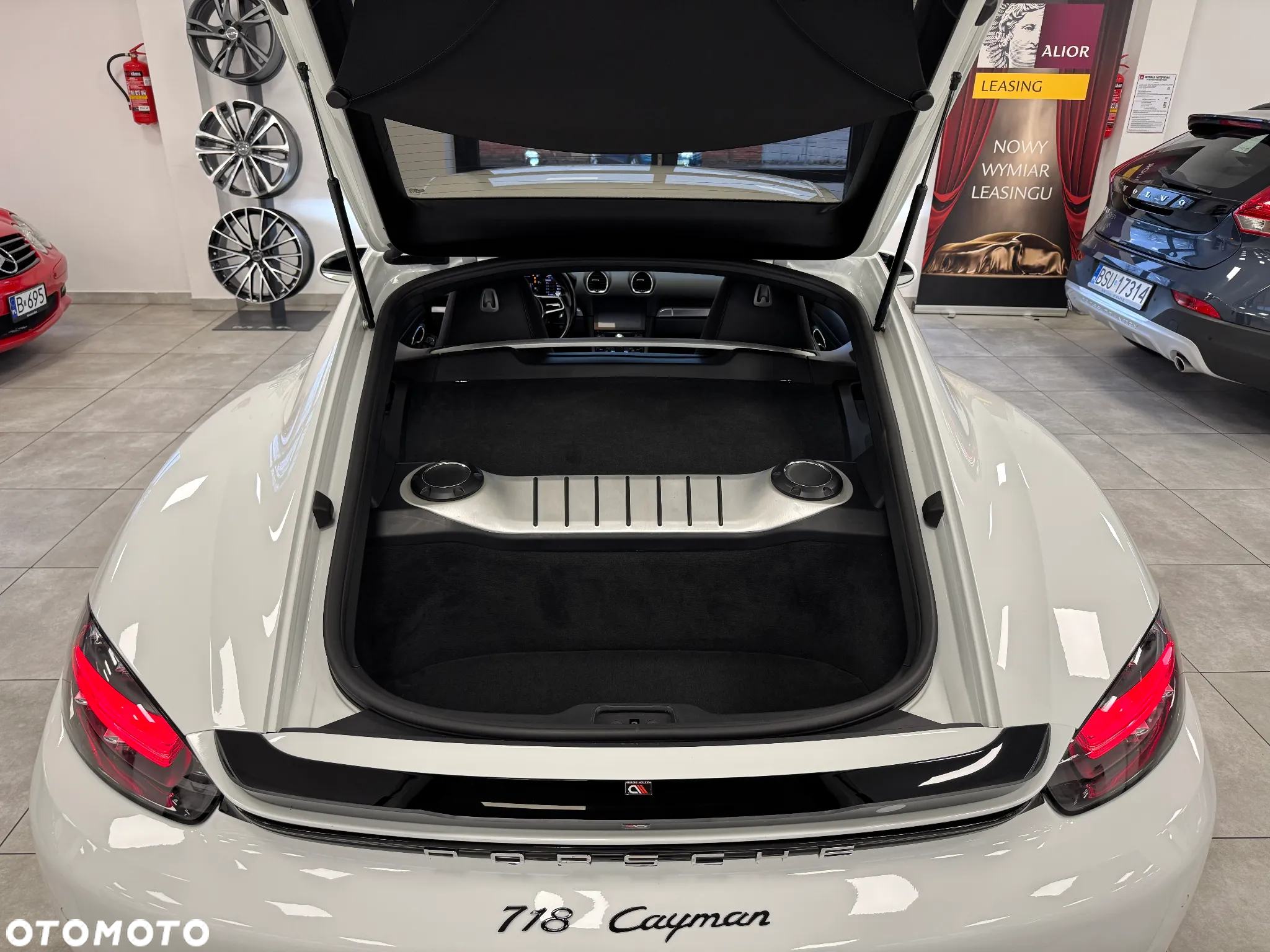 Porsche Cayman - 25