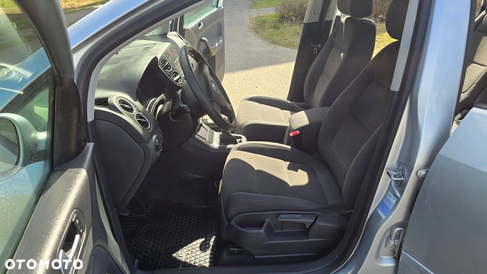 Volkswagen Golf Plus 1.6 Comfortline - 21