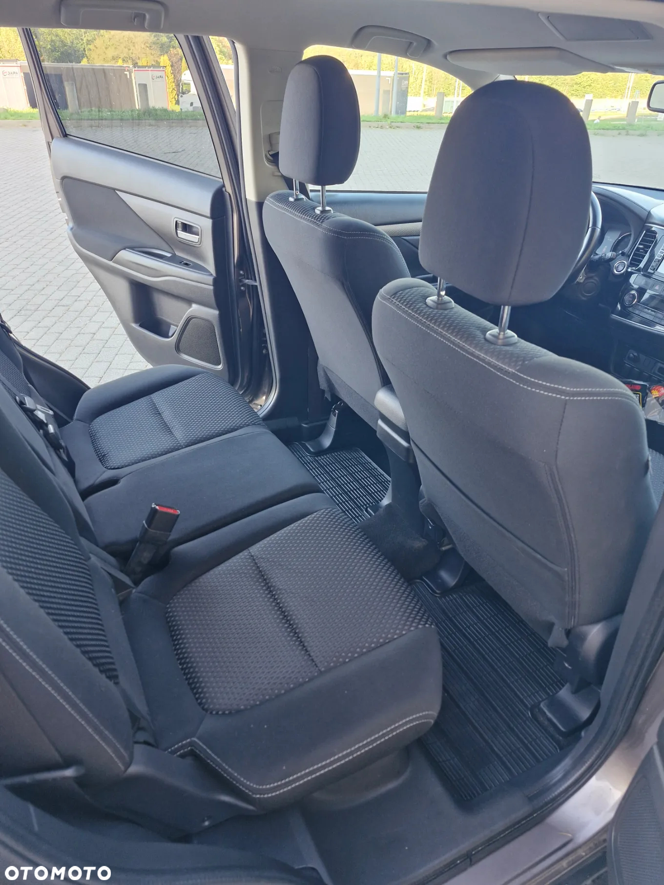 Mitsubishi Outlander 2.0 Intense Comfort 4WD CVT - 10