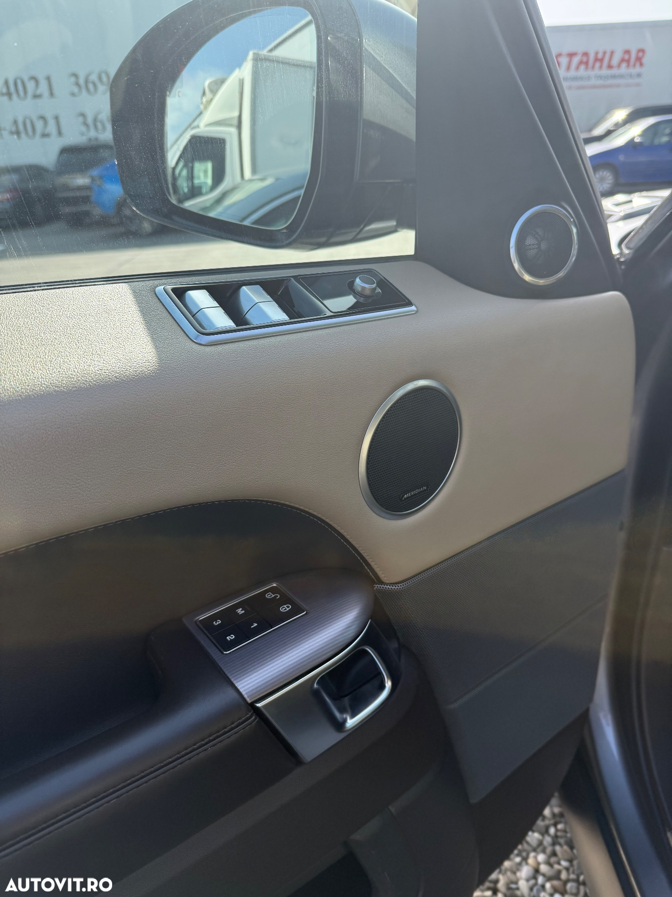 Land Rover Range Rover Sport 3.0 SDV6 Autobiography Dynamic - 10