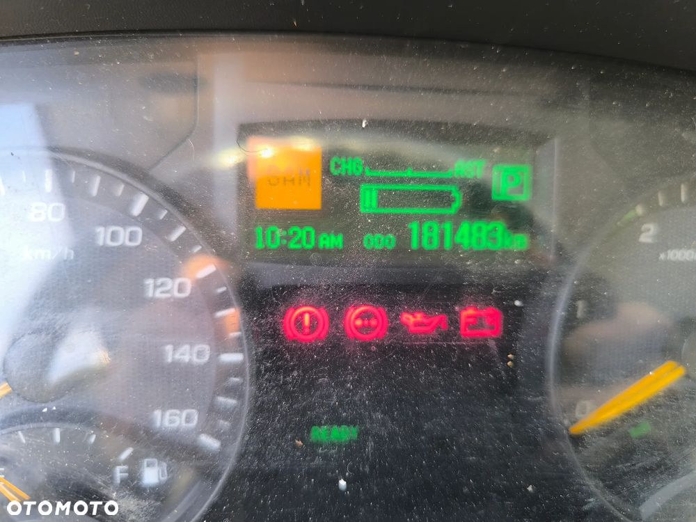 Mitsubishi Fuso center - 22
