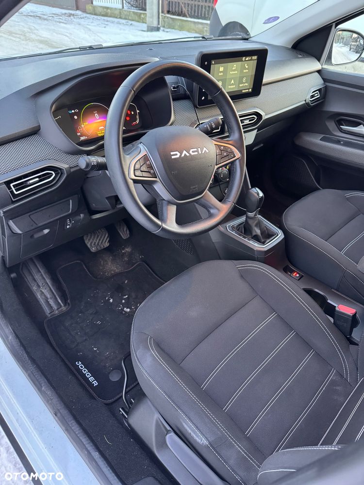Dacia Jogger 1.6 Full Hybrid 140 Extreme MMT 7os - 26