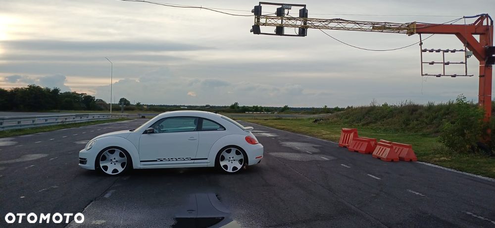 Volkswagen Beetle 2.0 TSI DSG Sport - 7