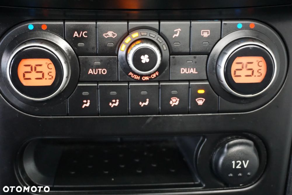 Nissan Qashqai - 32