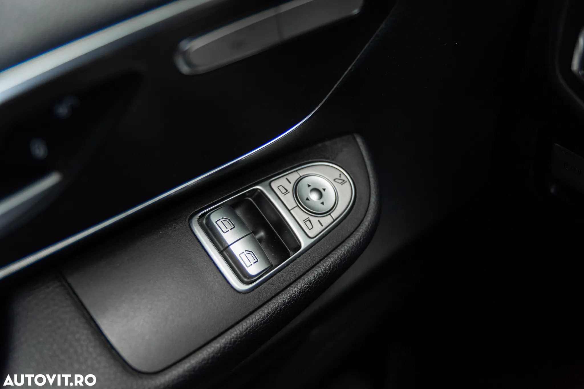 Mercedes-Benz V 220 CDI lang 7G-TRONIC - 23