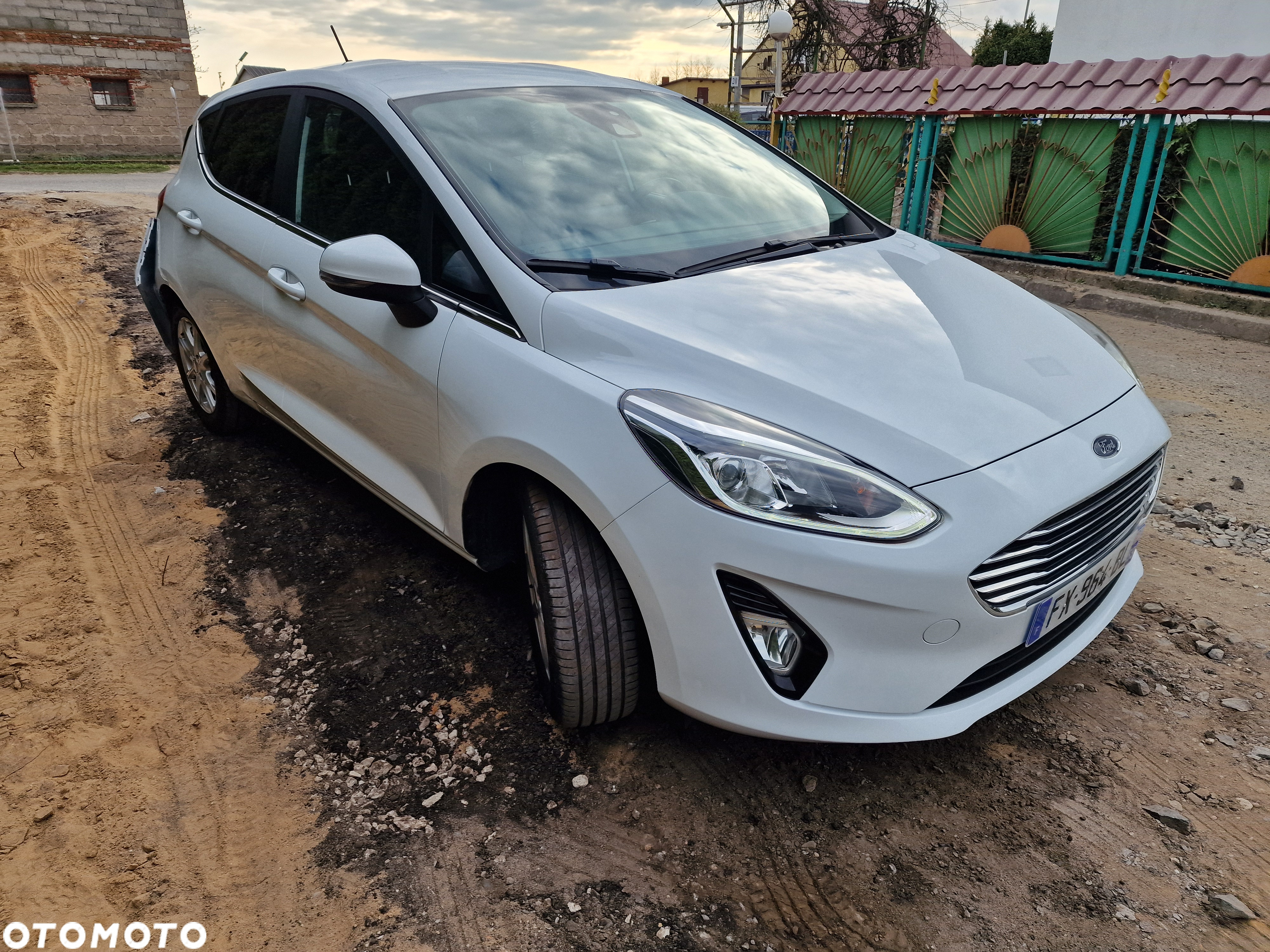 Ford Fiesta 1.0 EcoBoost S&S TITANIUM - 3