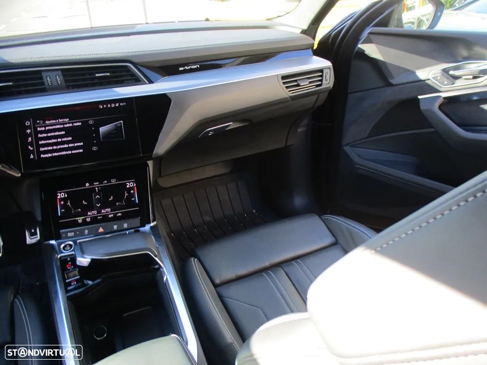 Audi Q8 e-Tron Sportback 50 quattro S line - 7